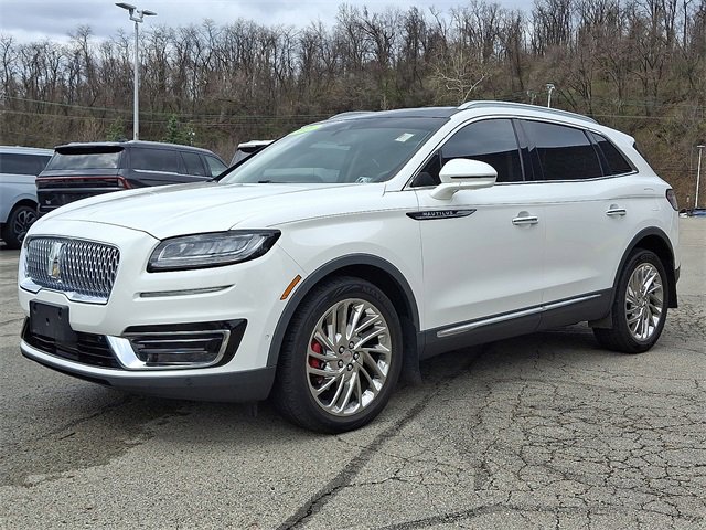 Used 2020 Lincoln Nautilus Reserve image 3