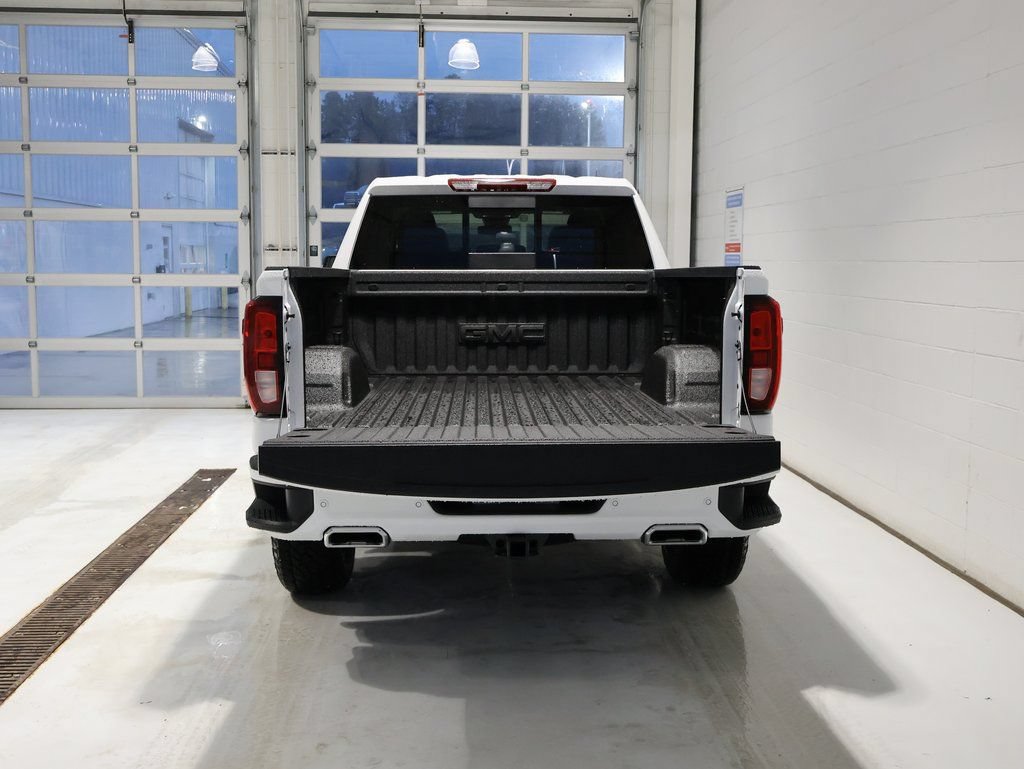New 2026 GMC Sierra 1500 Elevation w/ Elevation Premium Package AWD/4WD image 35