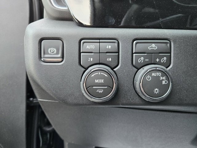 New 2026 Chevrolet Silverado 1500 LT w/ Z71 Off-Road Package image 20