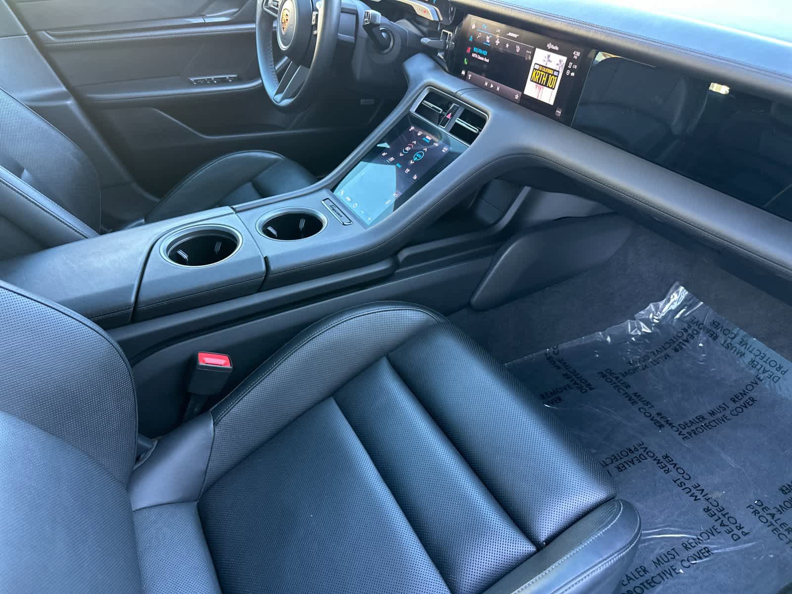 Certified 2022 Porsche Taycan 4S image 16