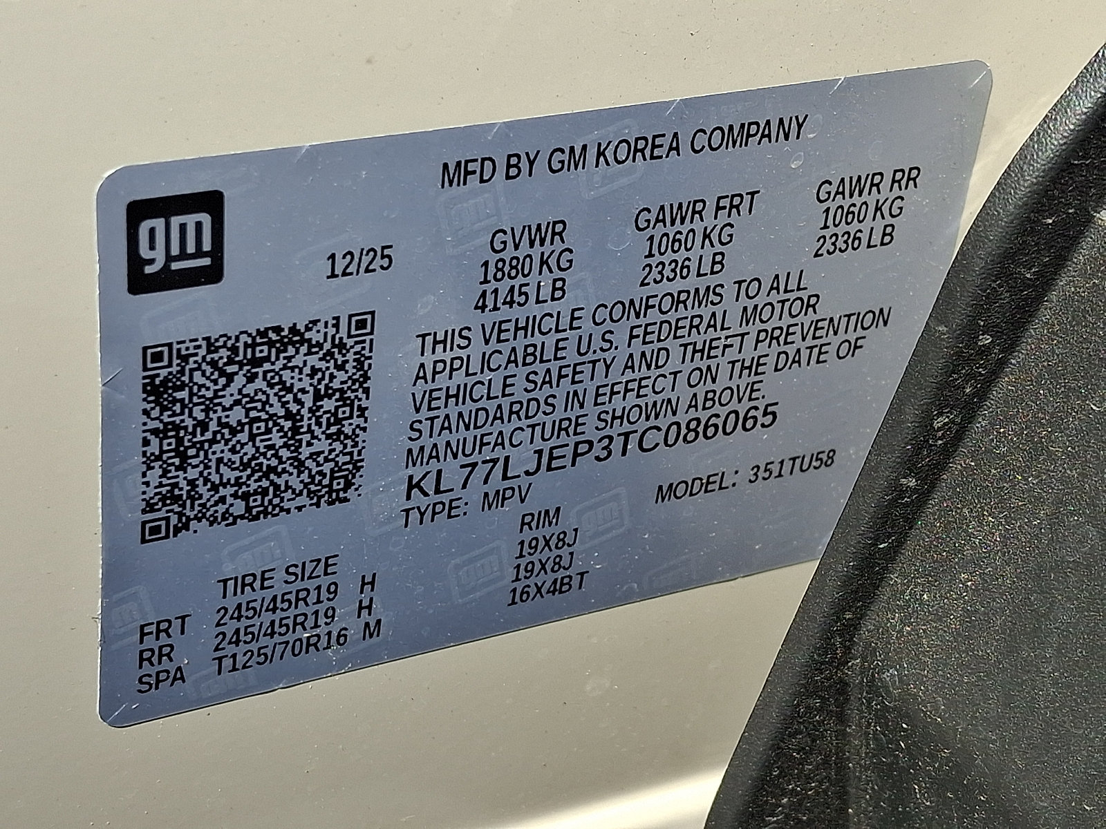 Certified 2026 Chevrolet Trax RS w/ Sunroof Package FWD image 28