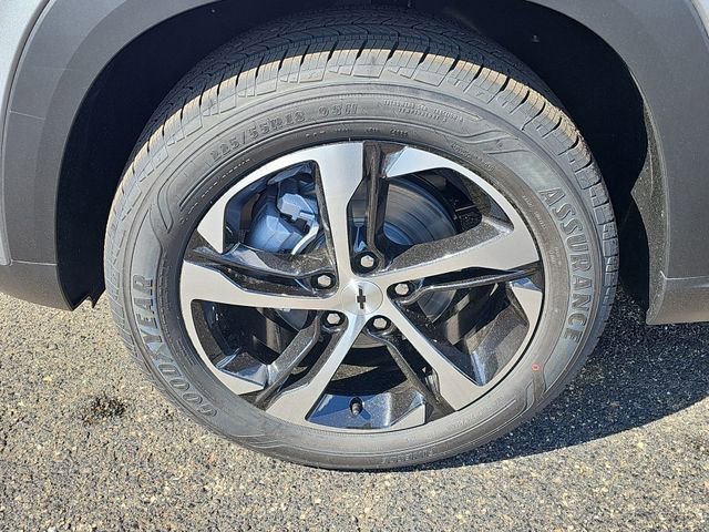 New 2026 Chevrolet Trax RS FWD image 29