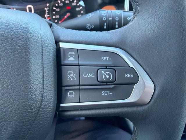 Certified 2025 Jeep Compass Limited AWD/4WD image 20