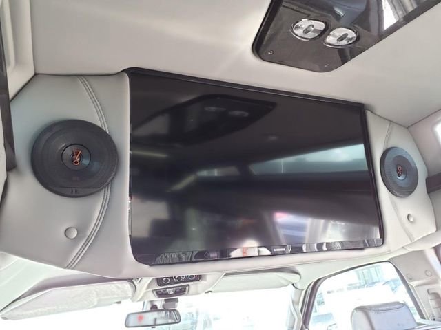 New 2025 GMC Savana 2500 Work Van w/ Driver Convenience Package image 22