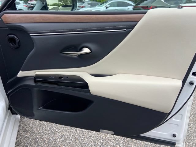 Certified 2023 Lexus ES 350 w/ Premium Package FWD image 28