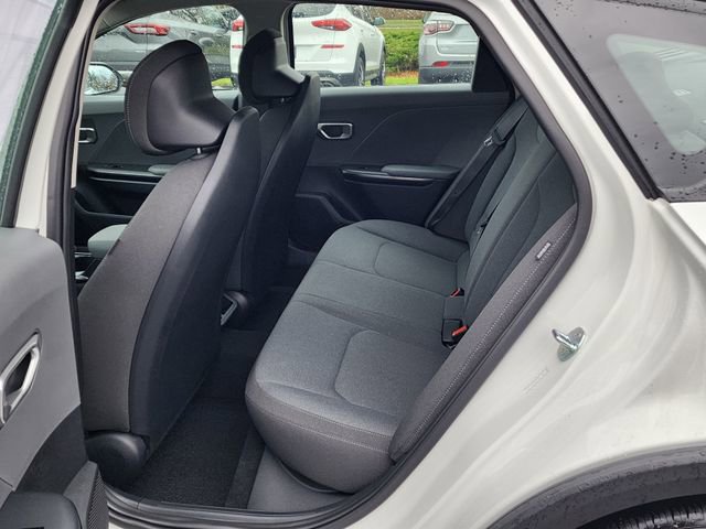 New 2026 Kia K4 FWD image 16