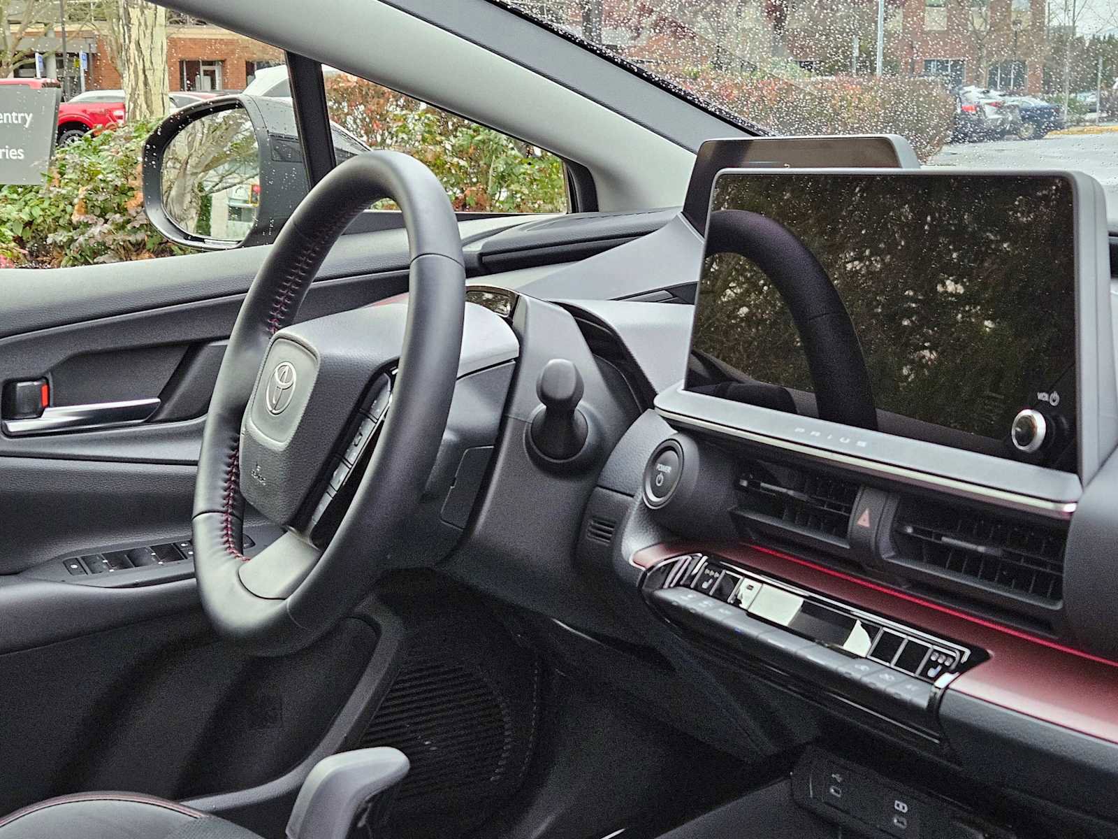 Used 2024 Toyota Prius Prime image 12