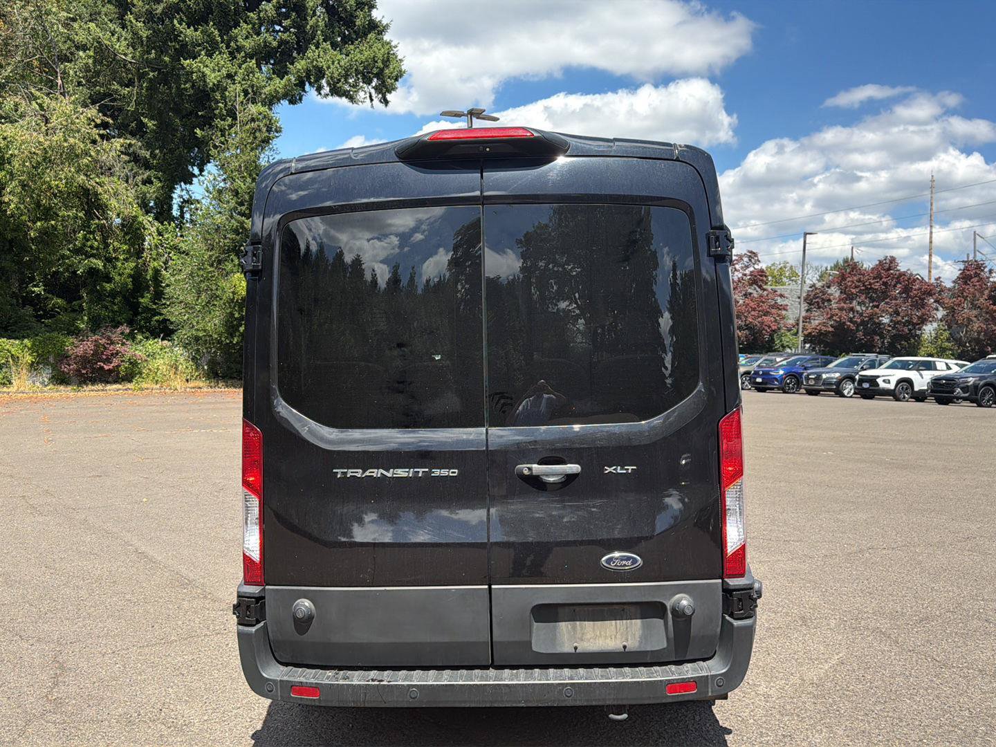 Used 2024 Ford Transit 350 XLT RWD image 3