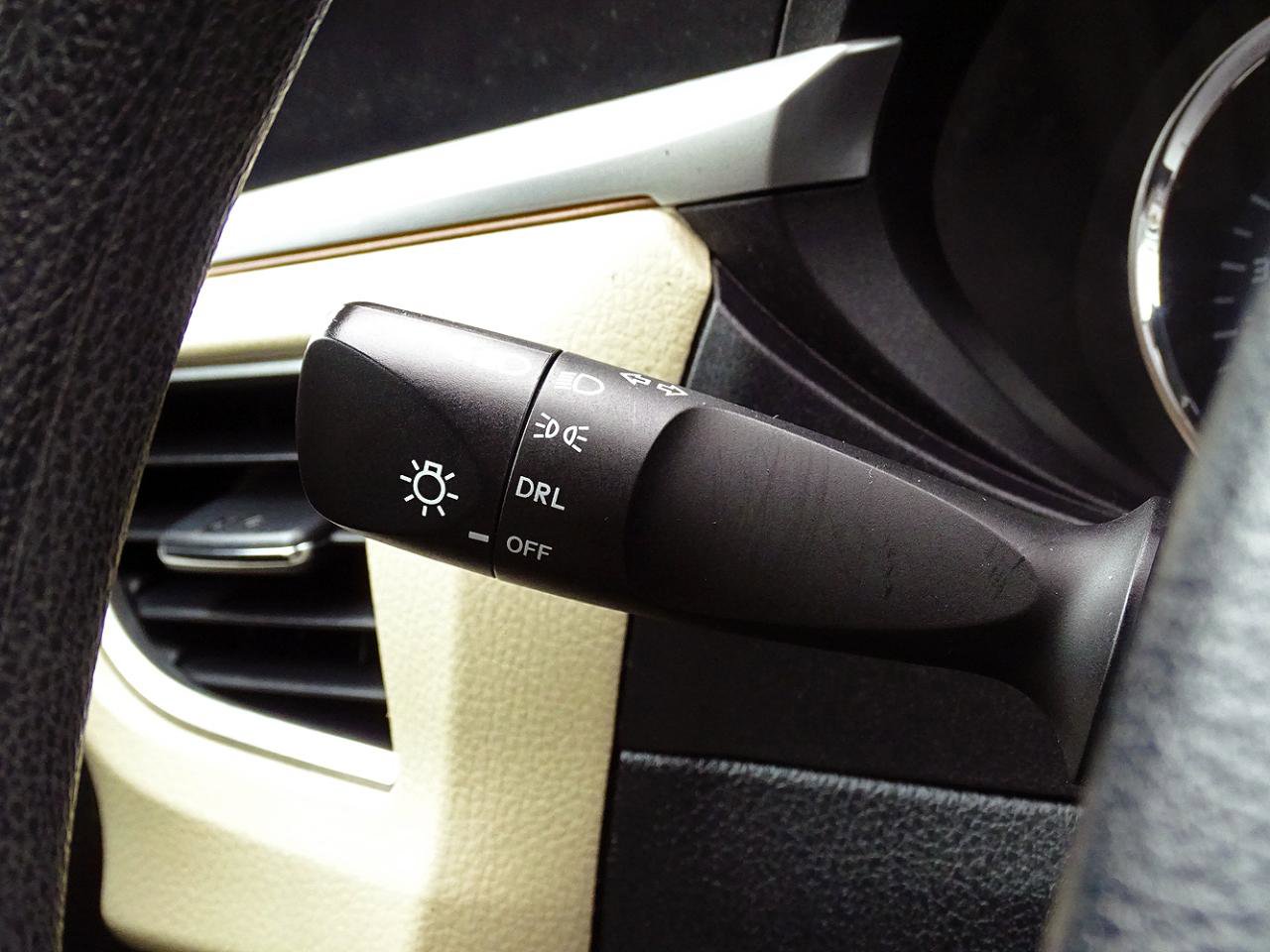 Used 2014 Toyota Corolla LE FWD image 47