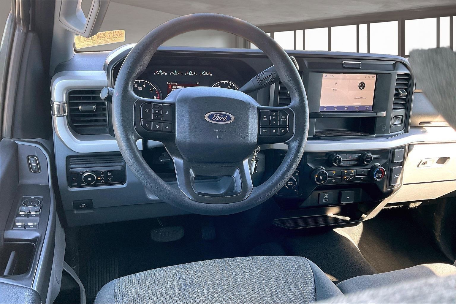 Used 2025 Ford F250 XLT image 8