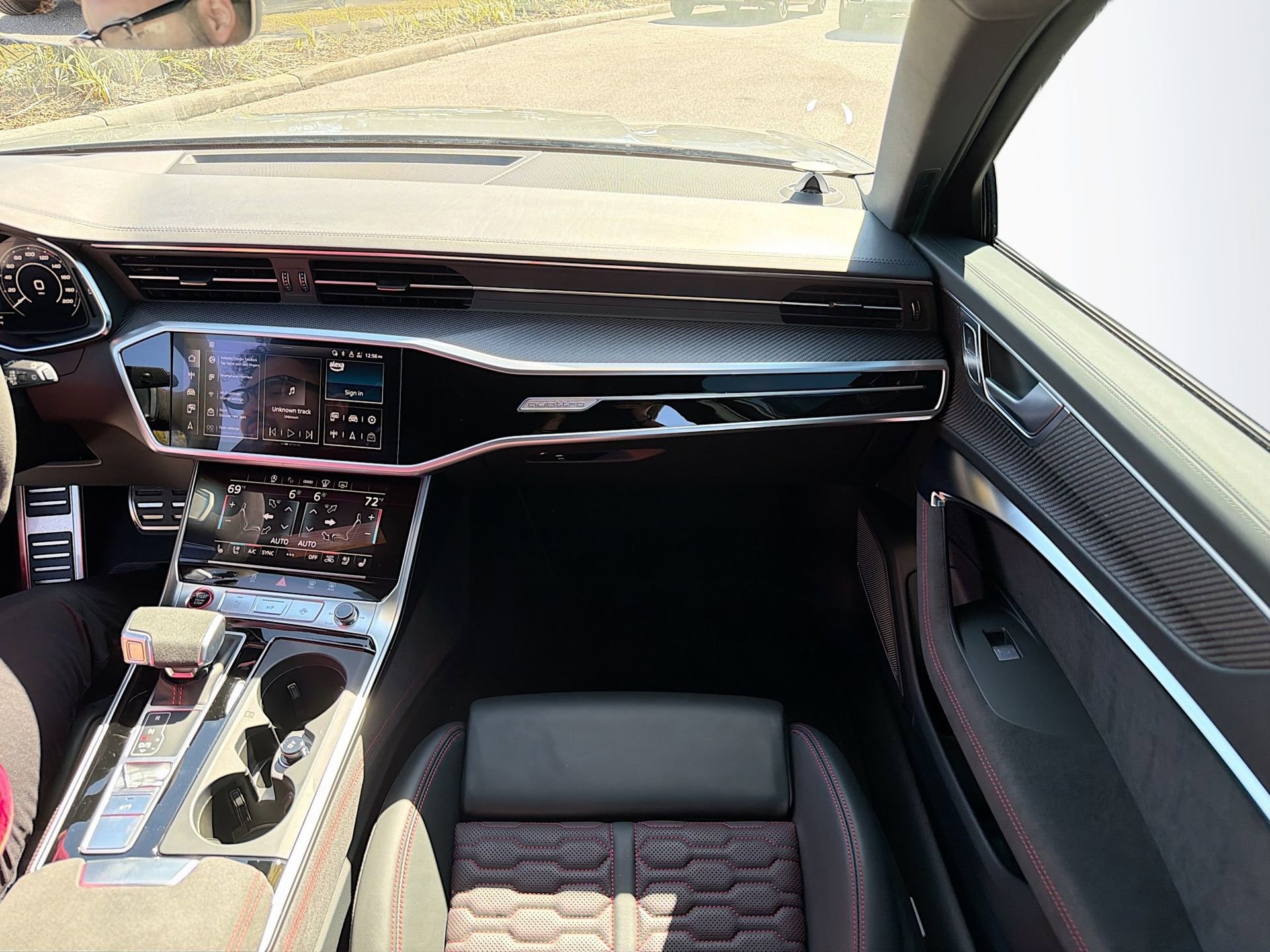 Used 2025 Audi RS 6 performance image 19