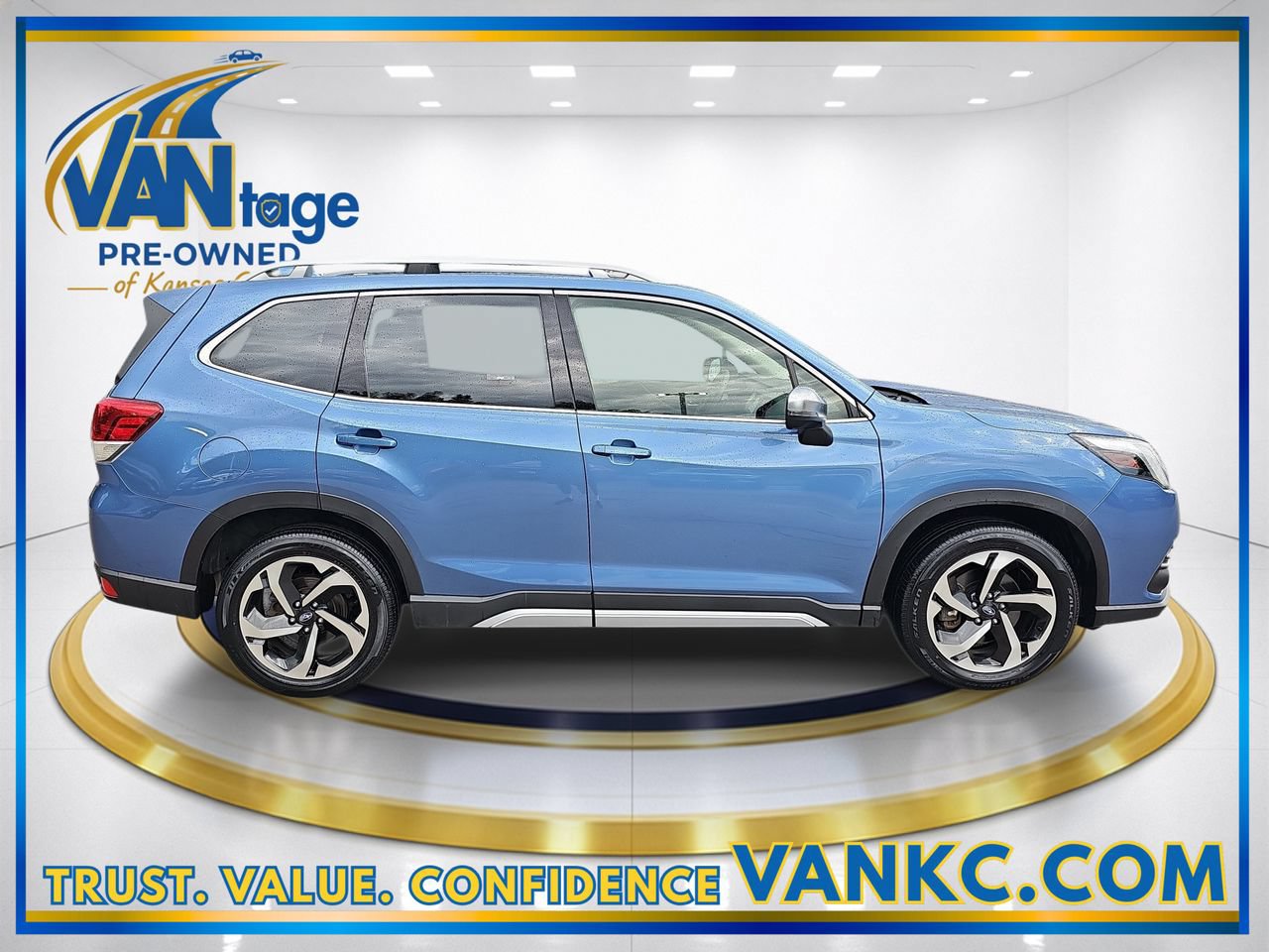 Certified 2023 Subaru Forester Touring AWD/4WD image 5