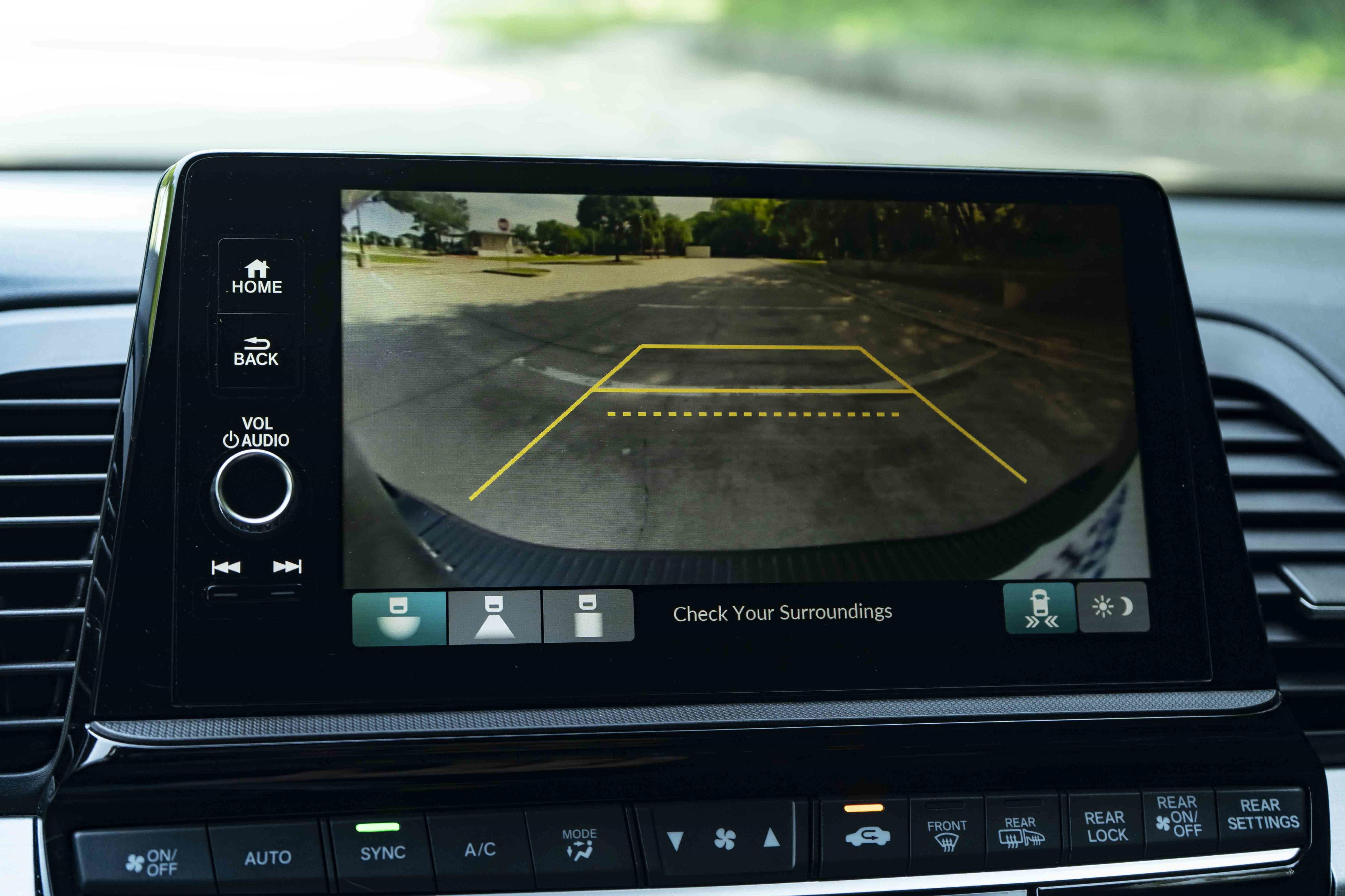Used 2025 Honda Odyssey Sport-L image 31