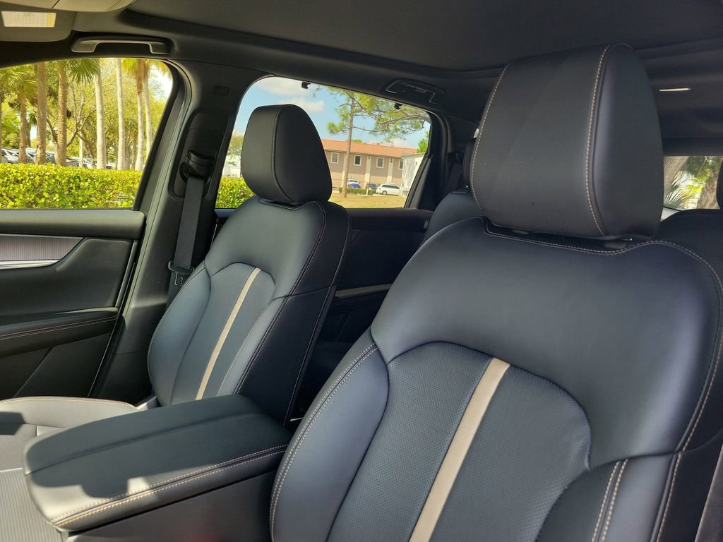 Used 2025 MAZDA CX-90 3.3 Turbo w/ Premium Plus Pkg image 23