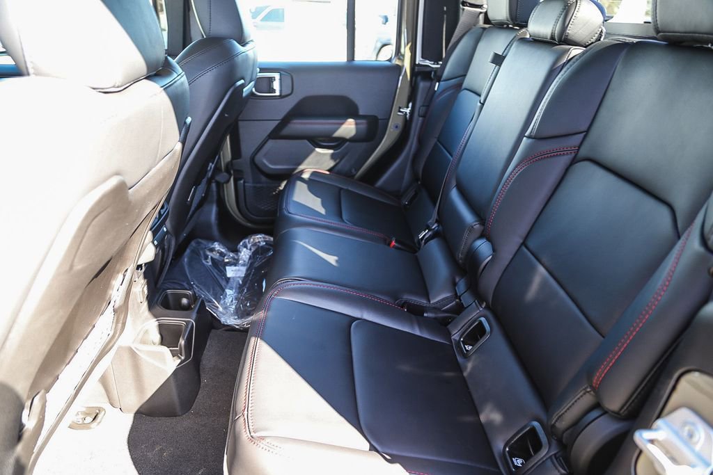 New 2026 Jeep Gladiator Rubicon AWD/4WD image 19