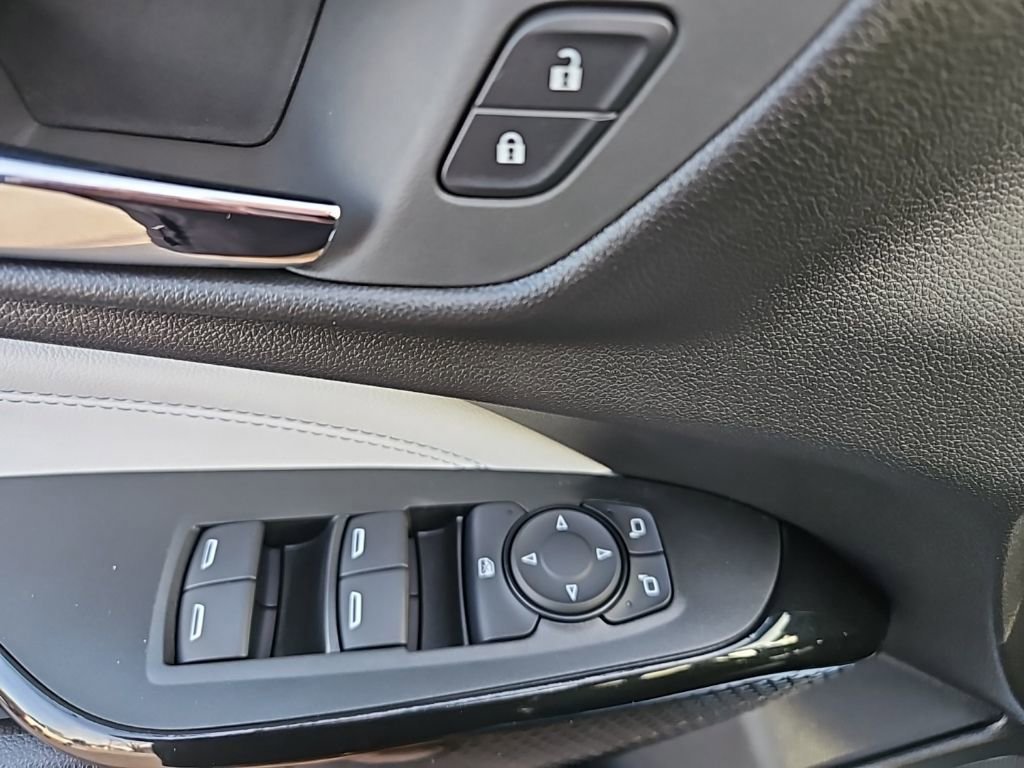 New 2026 Chevrolet Trax LT w/ Driver Confidence Package image 10