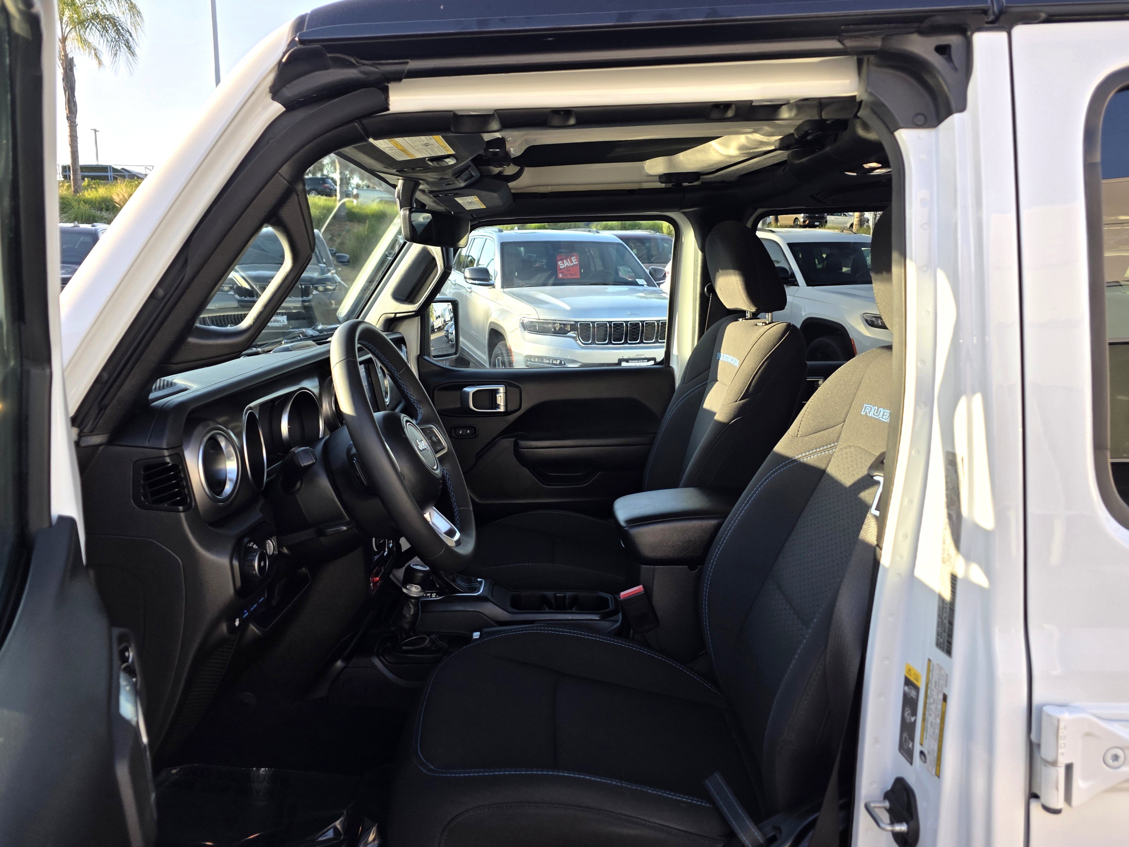 Certified 2023 Jeep Wrangler Unlimited Rubicon 4xe image 12