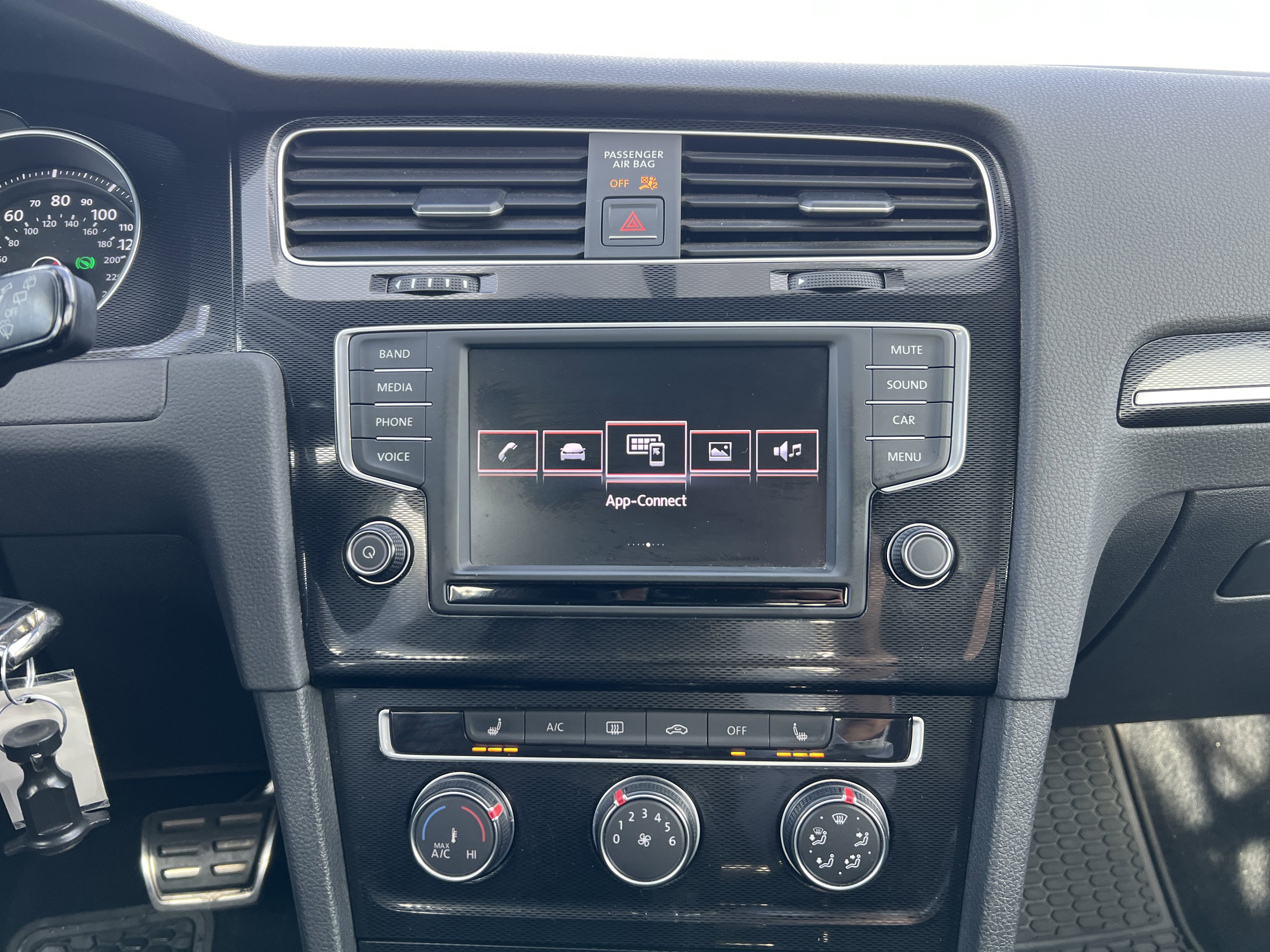 Used 2017 Volkswagen GTI Autobahn image 26