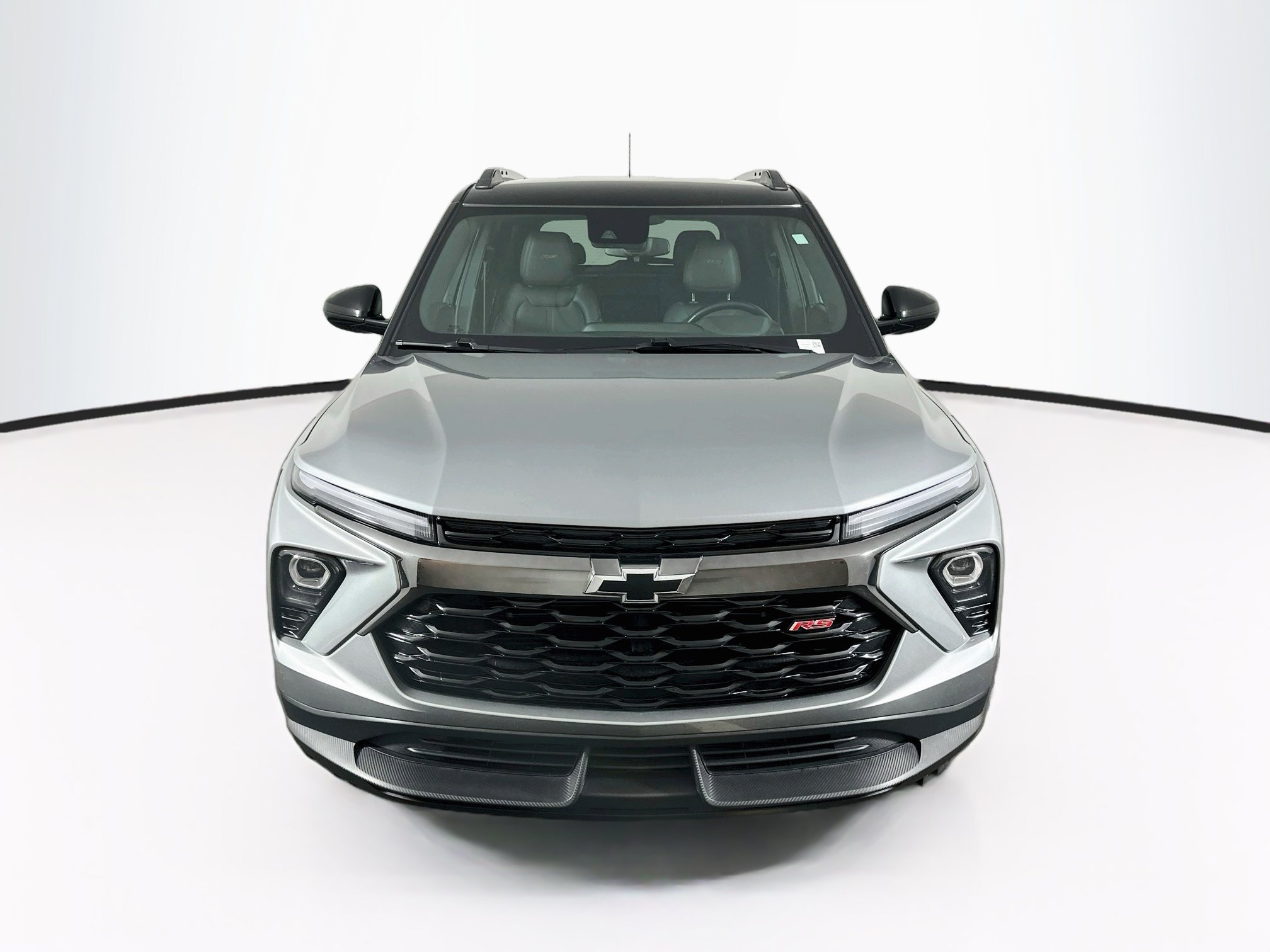 Used 2024 Chevrolet TrailBlazer RS FWD image 2