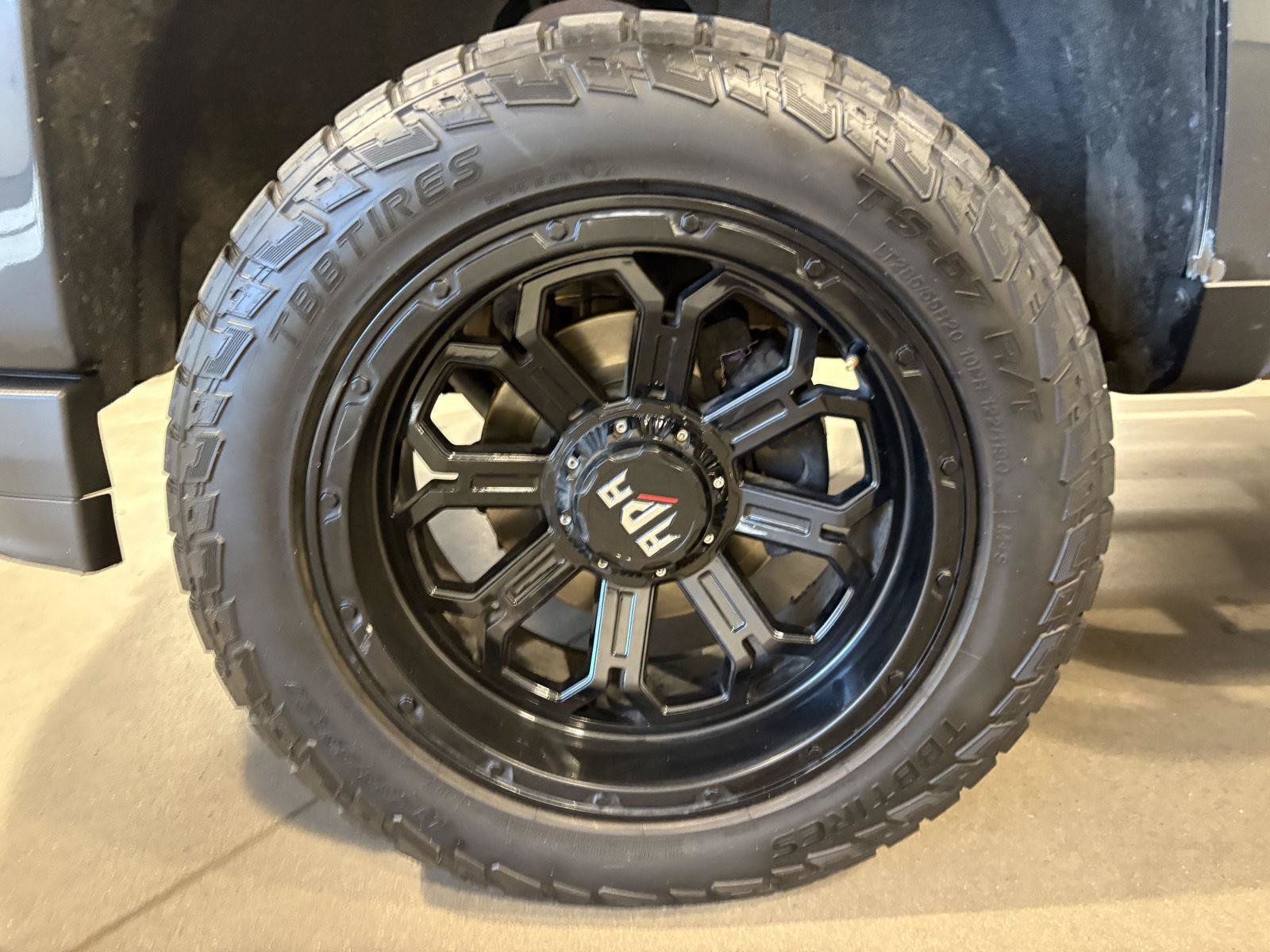 Used 2018 Chevrolet Silverado 1500 LT w/ All Star Edition AWD/4WD image 53