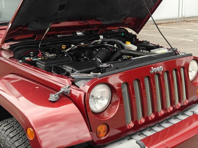 Used 2009 Jeep Wrangler Unlimited Sahara w/ Trailer Tow Group AWD/4WD image 41