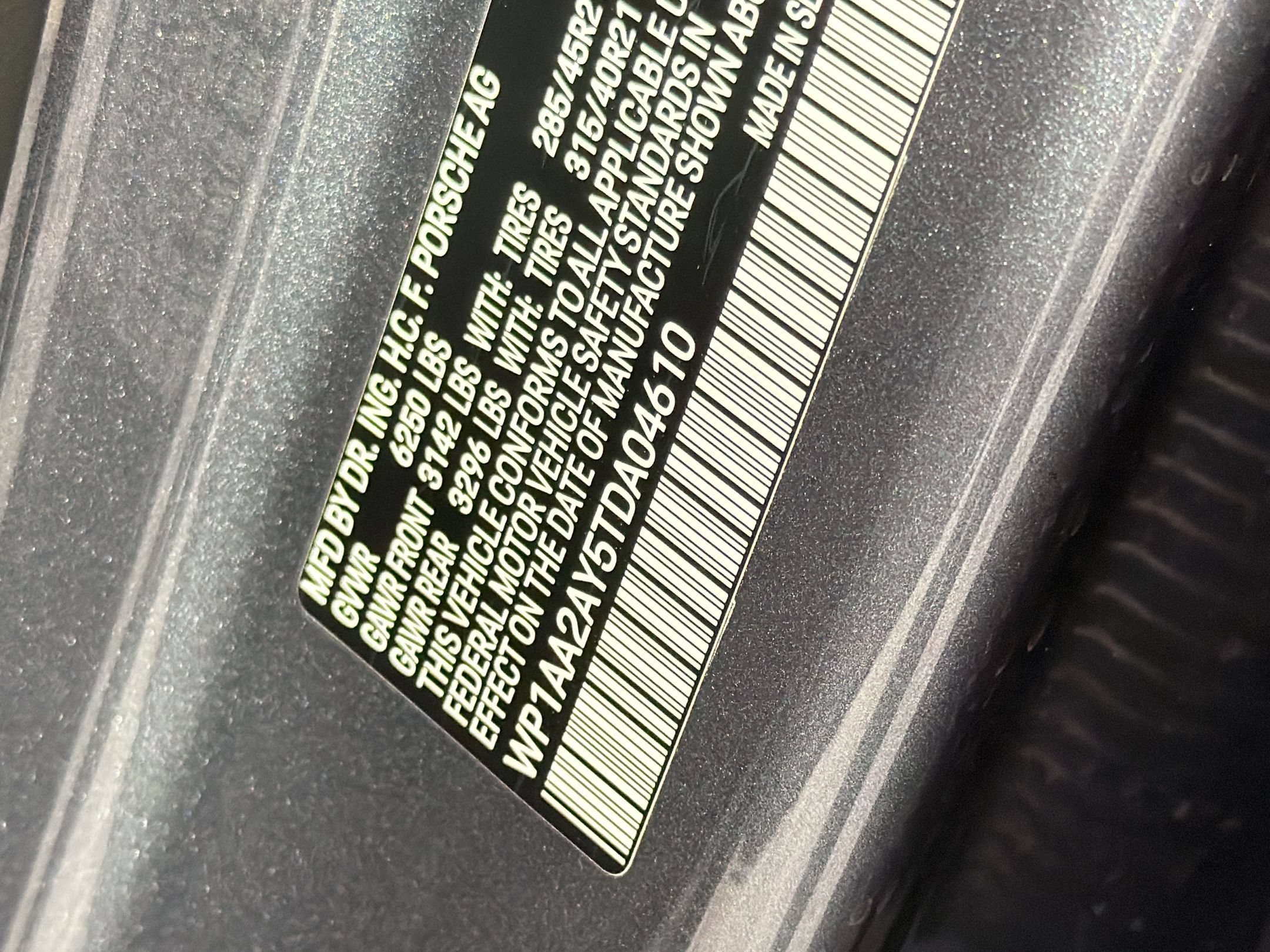 Certified 2026 Porsche Cayenne AWD/4WD image 25