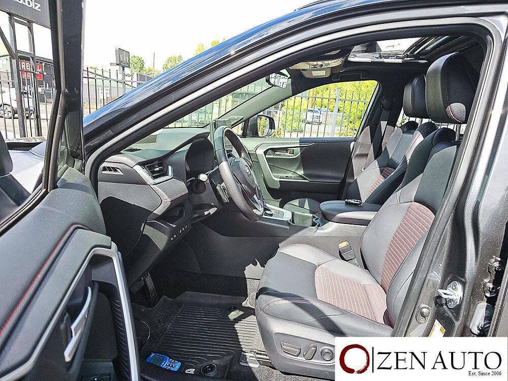 Used 2023 Toyota RAV4 XSE w/ Weather Package AWD/4WD image 13