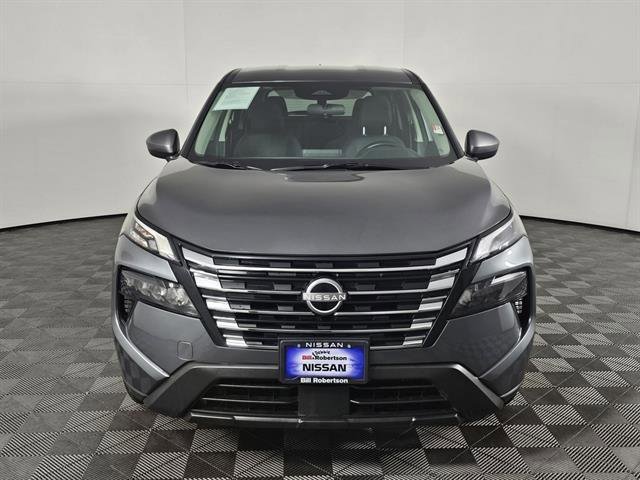 Used 2025 Nissan Rogue SV image 10