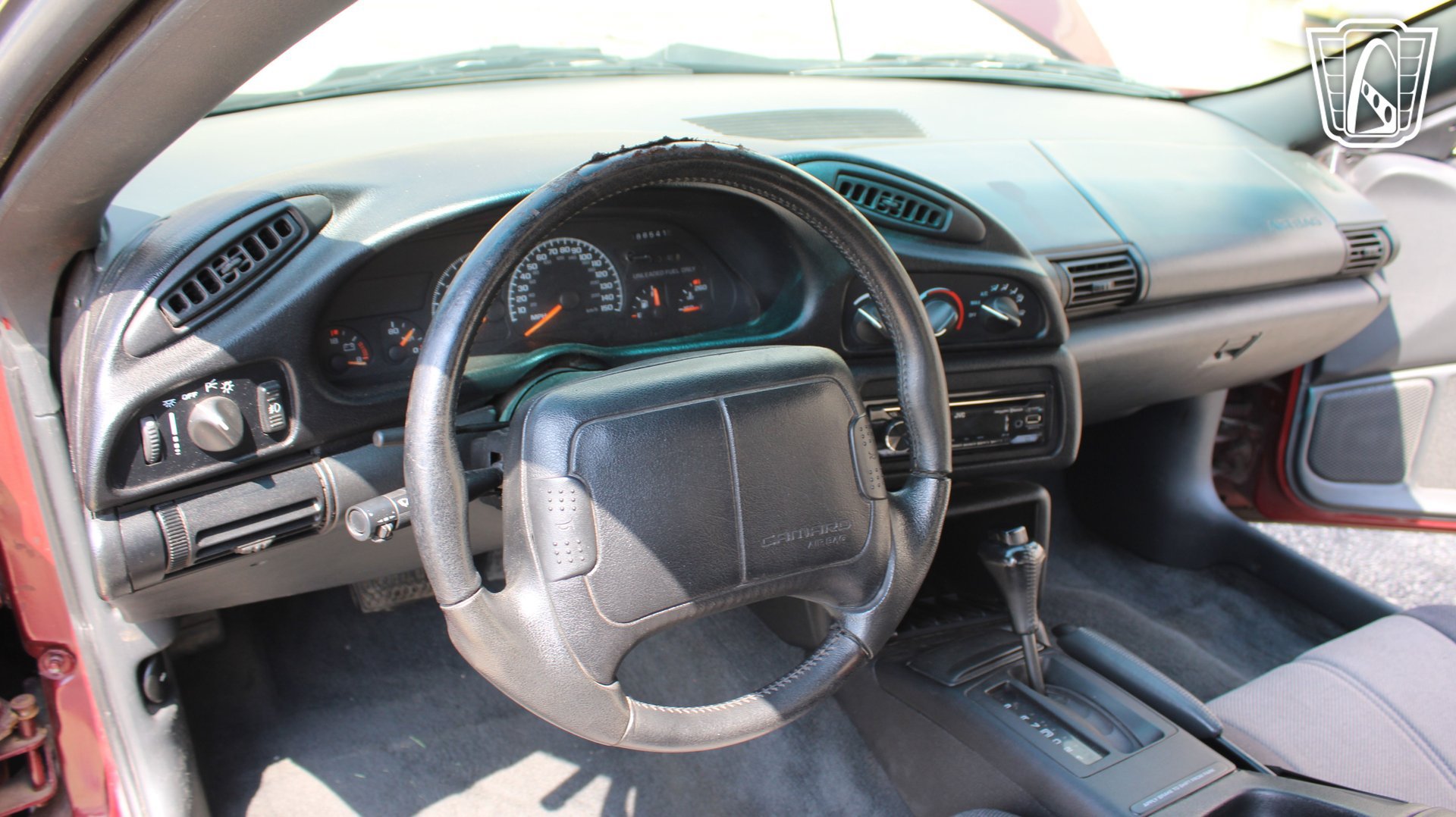 Used 1995 Chevrolet Camaro Z28 RWD image 17