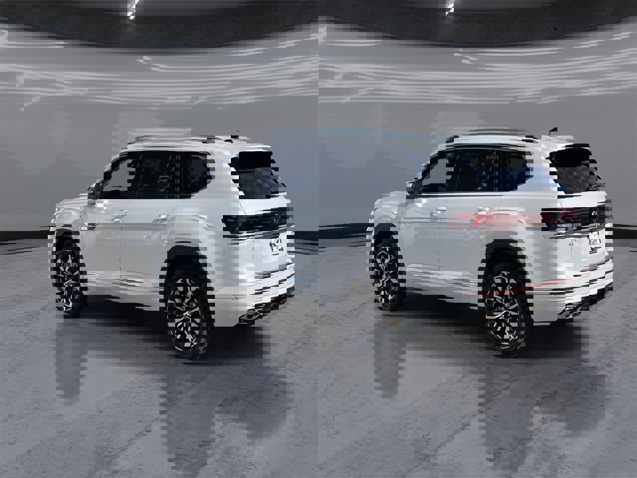 New 2026 Volkswagen Atlas SEL Premium R-Line image 4