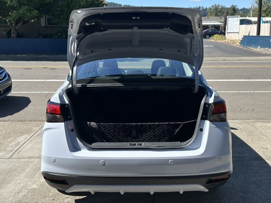 New 2025 Nissan Versa SV w/ Trunk Package image 9