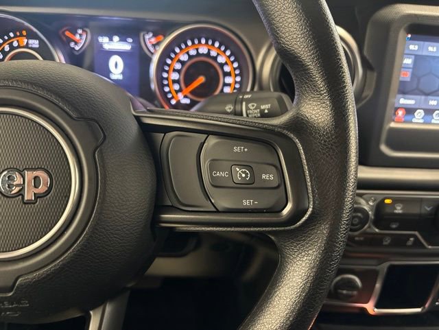 Used 2023 Jeep Gladiator Sport AWD/4WD image 22