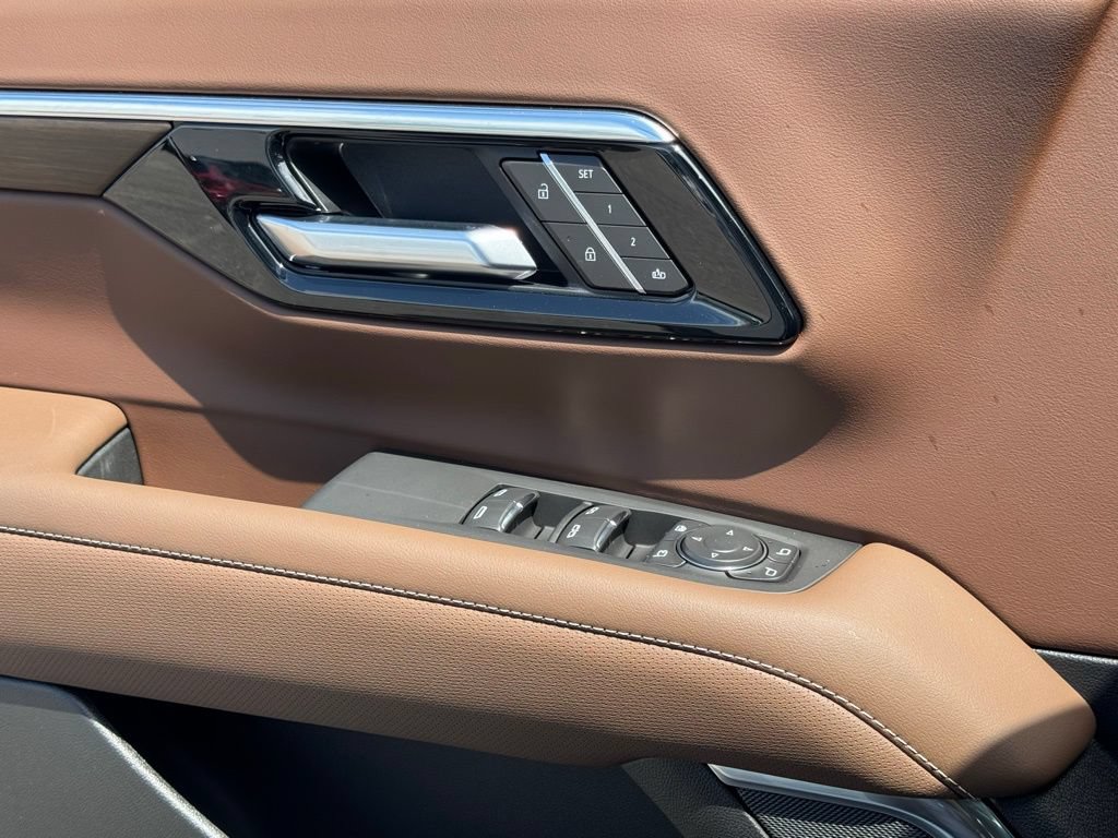 New 2026 Chevrolet Tahoe High Country RWD image 37