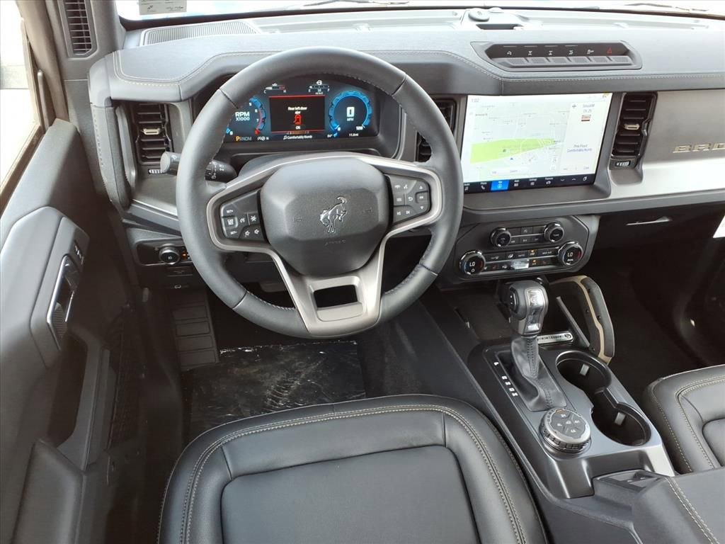 New 2025 Ford Bronco Badlands AWD/4WD image 10