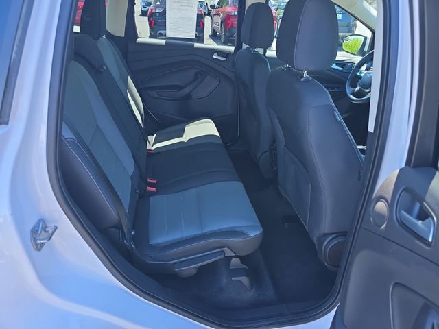 Used 2016 Ford Escape SE w/ Equipment Group 201A AWD/4WD image 13