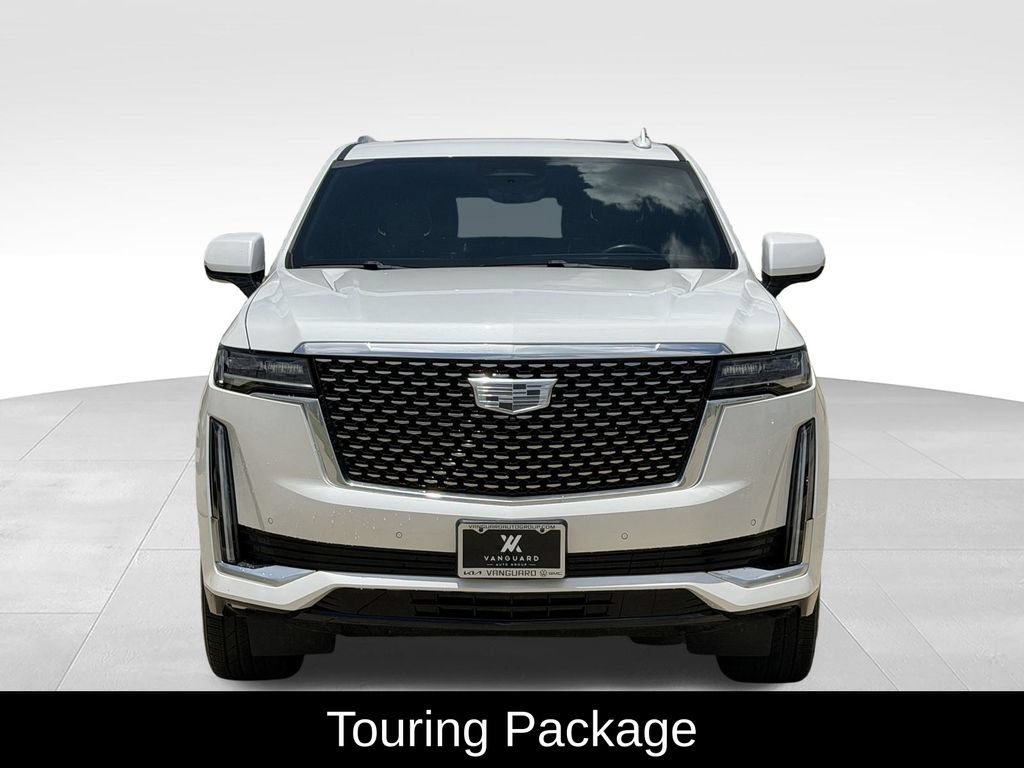 Used 2024 Cadillac Escalade Premium Luxury w/ Performance Package AWD/4WD image 3