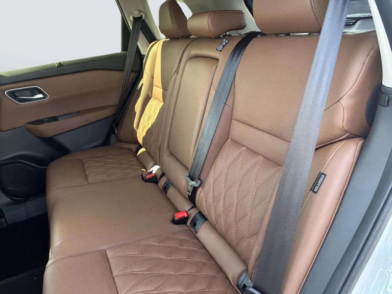 New 2026 Nissan Rogue Platinum w/ Platinum Premium Package image 24