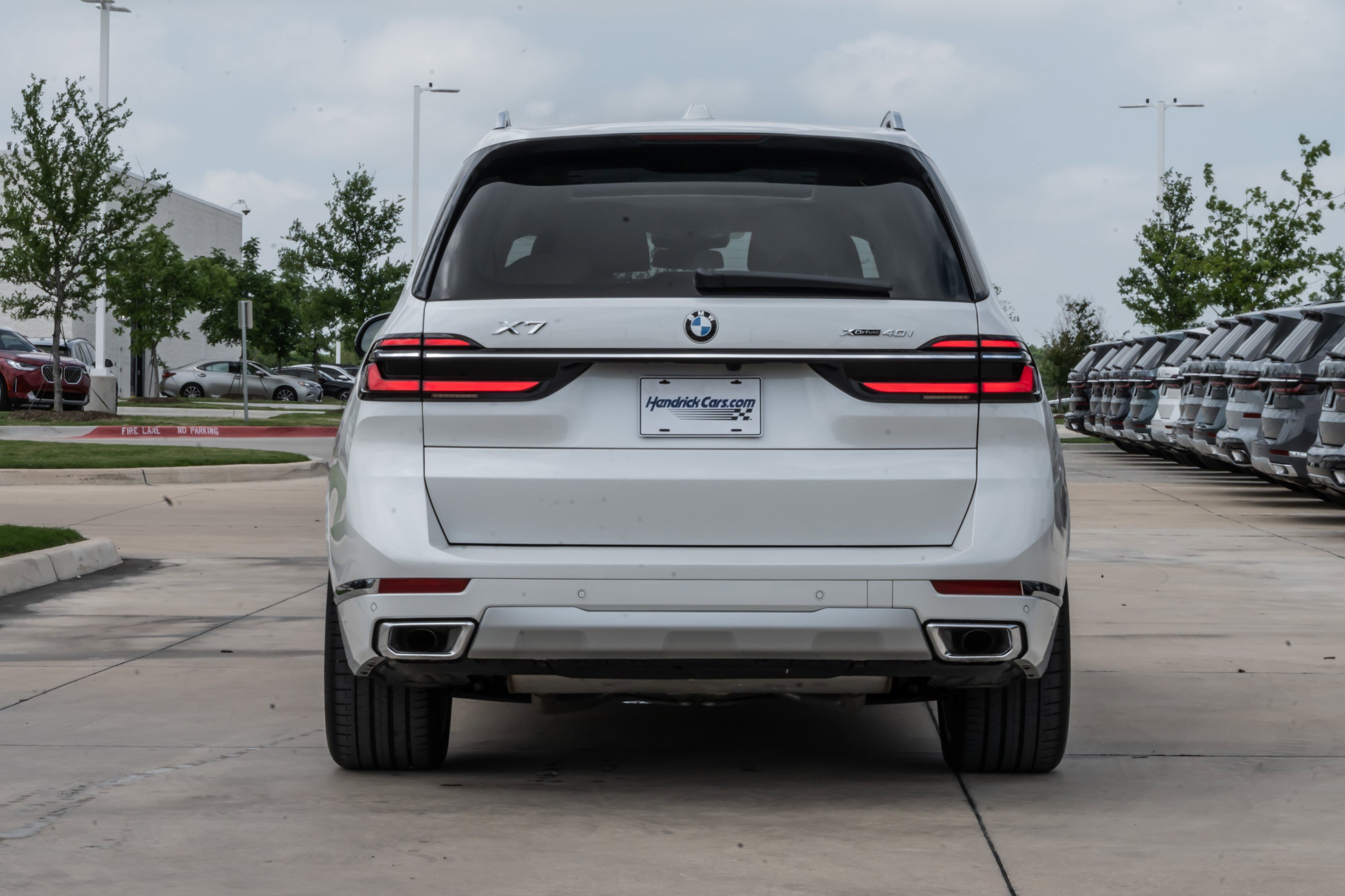 Certified 2025 BMW X7 xDrive40i w/ Executive Package image 8