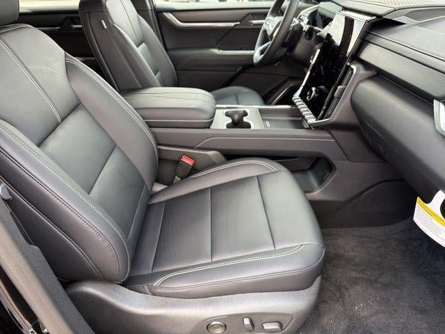 New 2027 GMC Acadia Elevation w/ Super Cruise Package FWD image 12