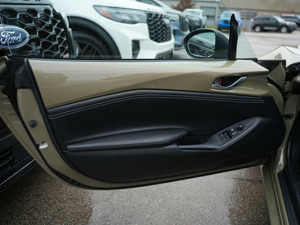 Used 2023 MAZDA MX-5 Miata Grand Touring image 10