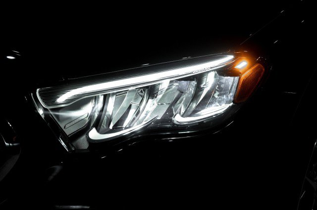 Certified 2025 Mercedes-Benz E 450 4MATIC All-Terrain Wagon image 8