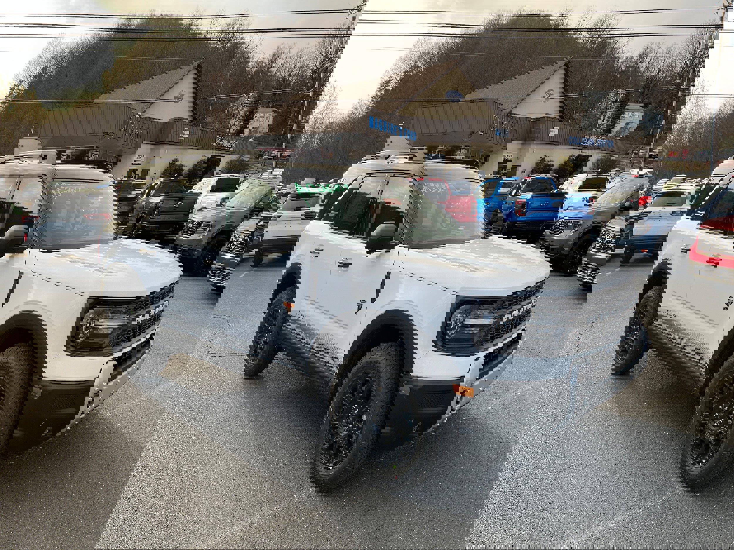 New 2025 Ford Bronco Sport Badlands w/ Badlands Tech Package image 3