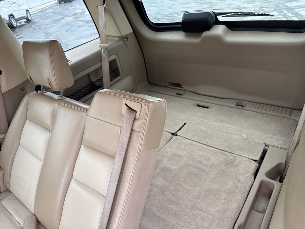 Used 2010 Ford Explorer Eddie Bauer image 9