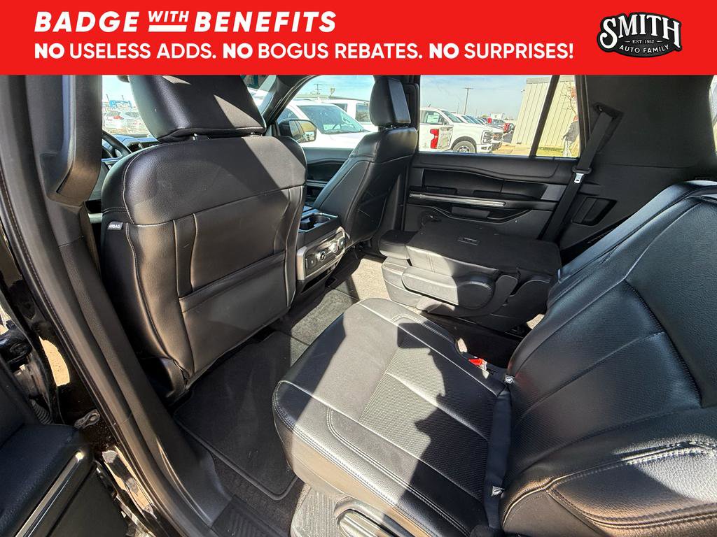 Used 2021 Ford Expedition Max XLT image 16