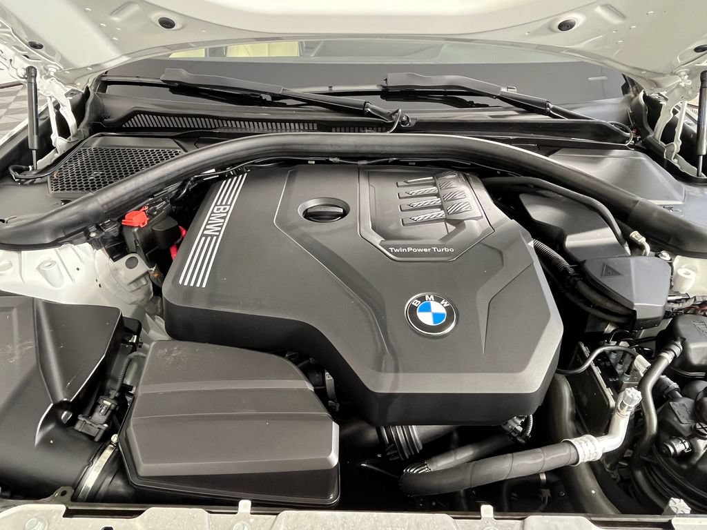Certified 2024 BMW 330i xDrive Sedan w/ Convenience Package AWD/4WD image 15