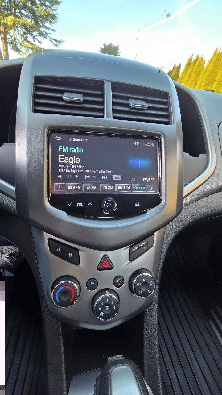 Used 2016 Chevrolet Sonic LT image 12