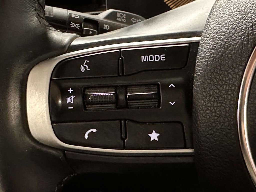 Used 2025 Kia K5 GT-Line w/ GT-Line Premium Package AWD/4WD image 23