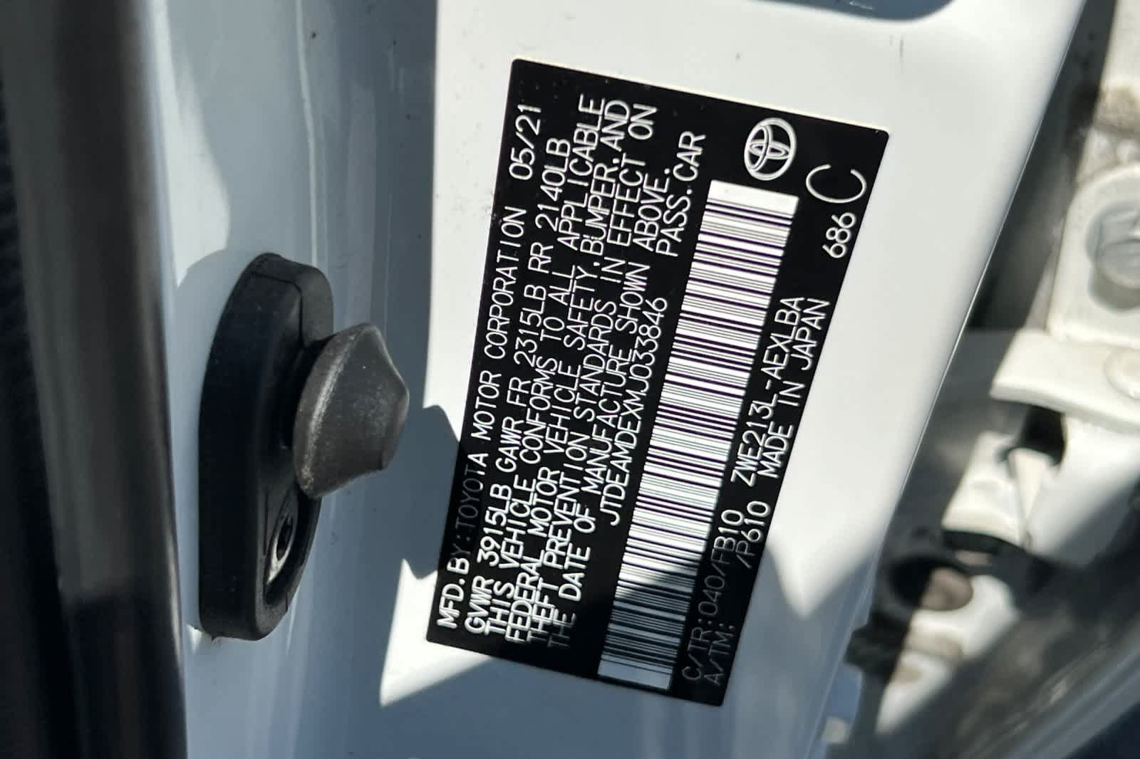 Used 2021 Toyota Corolla LE FWD image 31