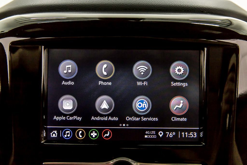 Used 2023 Chevrolet Traverse LS w/ Safety Package FWD image 21