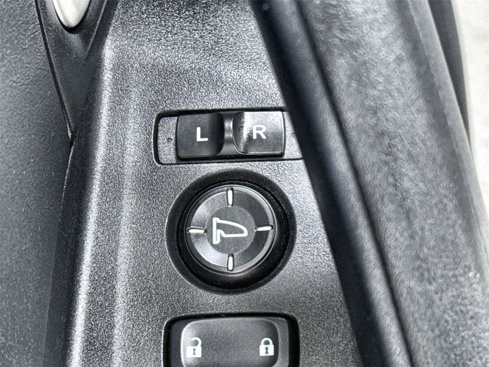 Used 2021 Acura TLX w/ Technology Package image 15